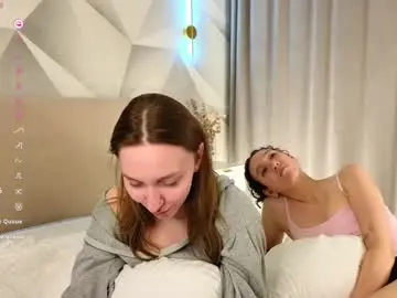 Chaturbate Live Sex Cam of sinfulfairy