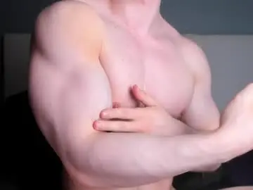 Chaturbate Sex Cam of jamesstong