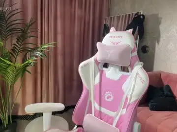 Chaturbate Best live sex cam show of lili_01