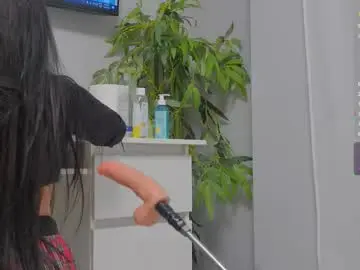 Chaturbate Free Live Porn of luckystrikee_