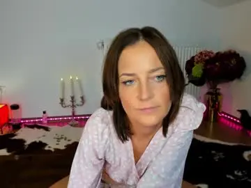 Chaturbate Live Sex Cam of viciousqueen