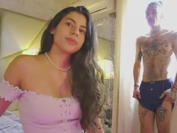 Chaturbate Live Sex Cam of be_curiouss_