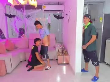 Chaturbate Best live sex cam show of boysdeluxemilitary