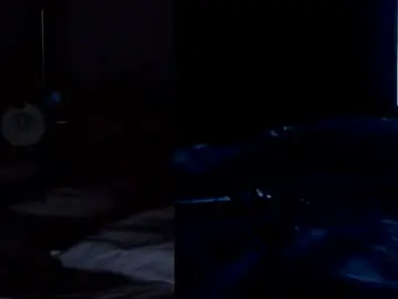 Chaturbate Live Sex Cam of collin_bella