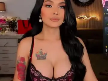 Chaturbate Watch Live Sex Cams of divinequeen