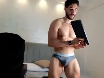 Chaturbate Live Sex of evans_opry1