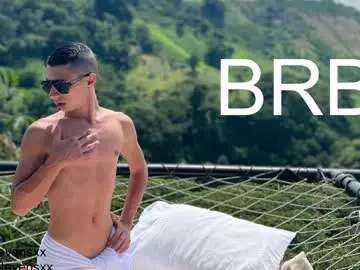 Chaturbate Live Sex Cam of jota_stevensxx