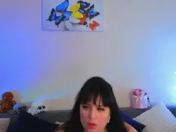 Chaturbate Adult Webcam of bella_hillss