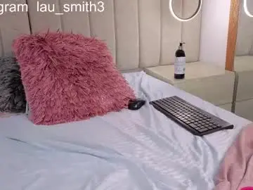 Chaturbate Live Porn of laura_smith33