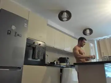 Chaturbate Watch Live Sex Cams of roberto4ever