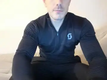 Chaturbate Watch Live Sex Cams of roberto4ever