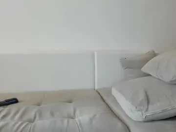 Chaturbate Free Live Porn of roberto4ever