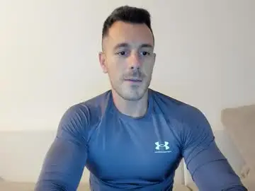 Chaturbate Free Porn Cam of roberto4ever