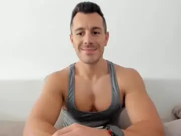 Chaturbate Adult Webcams of roberto4ever