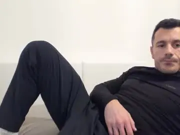 Chaturbate Adult Video Chat of roberto4ever