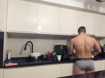 Chaturbate Sex Cam of roberto4ever