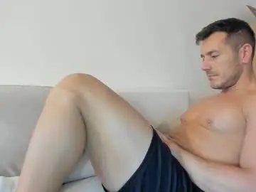 Chaturbate Sex Cam of roberto4ever