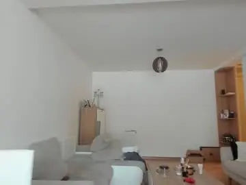 Chaturbate Live Sex Cam of roberto4ever