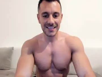 Chaturbate Live Porn of roberto4ever
