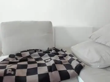 Chaturbate Live Porn of roberto4ever