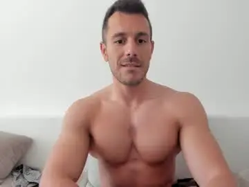Chaturbate Sex Cam of roberto4ever