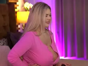 Chaturbate Free Porn Cam of sophieboobsx