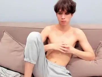 Chaturbate Best live sex cam show of your_shy_guy