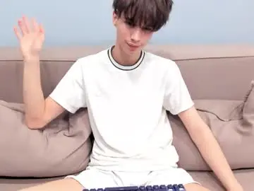 Chaturbate Nude Webcam of your_shy_guy