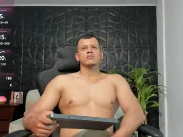 Chaturbate Sex Cam of alex_tower