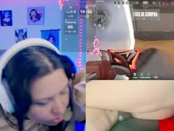 Chaturbate Adult Video Chat of crystal_velvet01