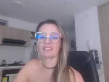 Chaturbate Free Live Porn of latinpaprika