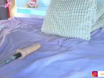 Chaturbate Best live sex cam show of chiaretta99
