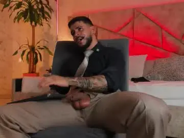 Chaturbate Sex Cam of dickgriffith