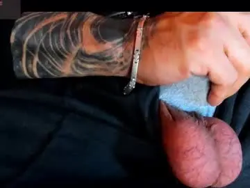 Chaturbate Live Sex Cam of dickgriffith