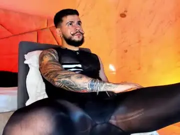 Chaturbate Adult Video Chat of dickgriffith