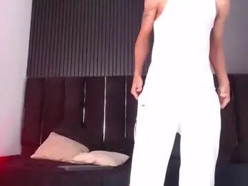 Chaturbate Adult Webcam of dominic_ghost