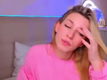 Chaturbate Sex Cam of helgasimmons