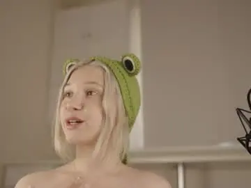 Chaturbate Sex Chat of jennyplaudis_