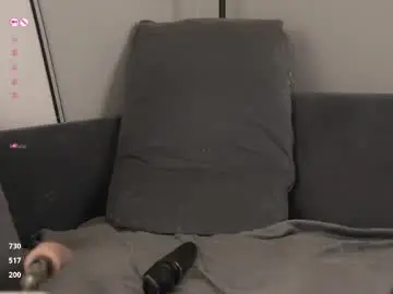 Chaturbate Live Sex of jennyplaudis_