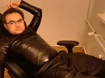 Chaturbate Sex Chat of latexboy893