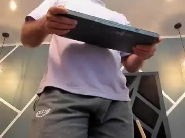 Chaturbate Live Porn of lorenzo_walker_