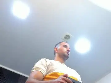 Chaturbate Sex Chat of lorenzo_walker_