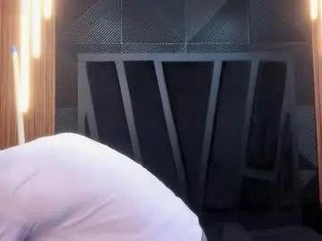 Chaturbate Live Sex of lorenzo_walker_