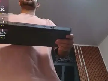 Chaturbate Free Live Porn of lorenzo_walker_