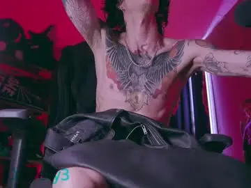 Chaturbate Live Sex Cam of olliver___y