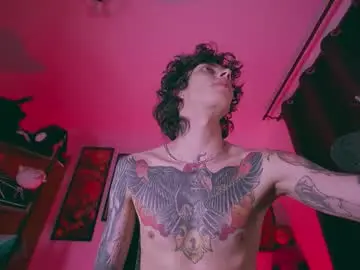 Chaturbate Watch Live Sex Cams of olliver___y