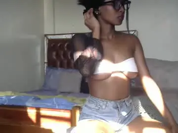 Chaturbate Adult Webcam of _daddyslittlemonster_