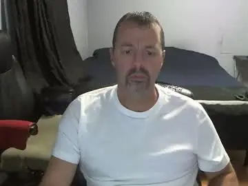 Chaturbate Live Sex Cam of airbornelunsford39