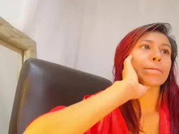 Chaturbate Adult Video Chat of flor_salvaje1