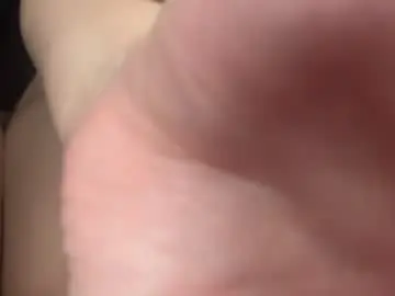 Chaturbate Free Porn Cam of oliviaonlyx1